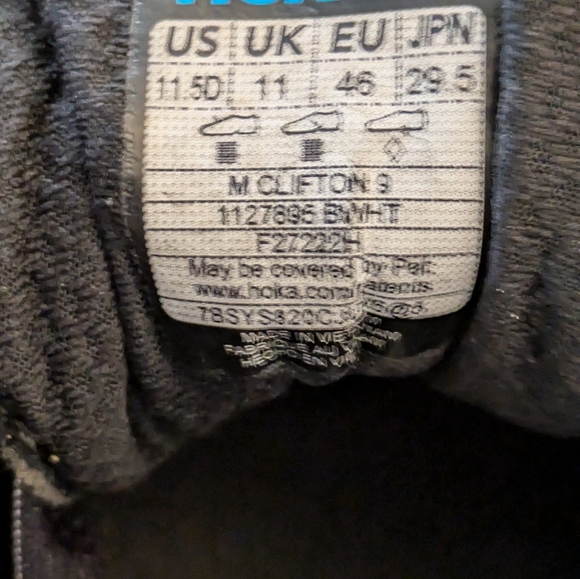 Hoka Clifton 9 Men's size 11.5D. Black with white. - Picture 8 of 11